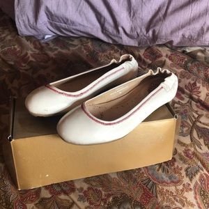 Black stone ballet flats